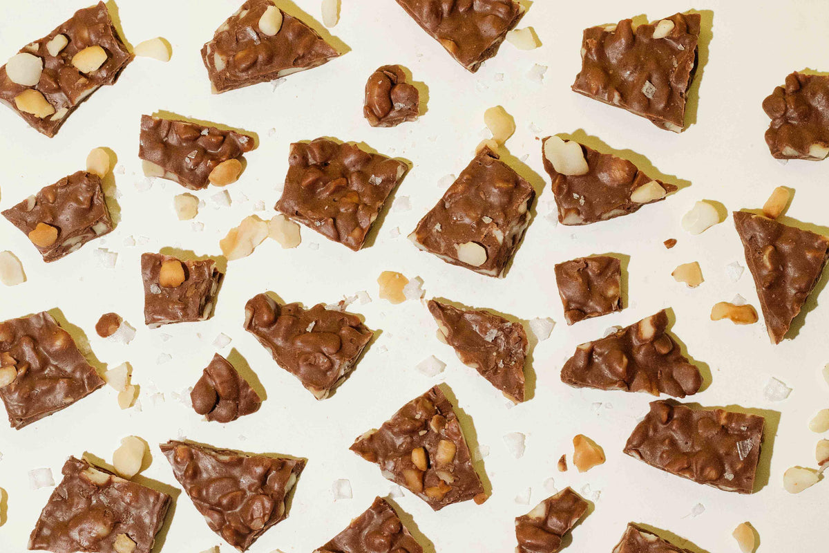 Luxury Chocolate Shop Singapore | Chocolate Barks Macadamia Salt